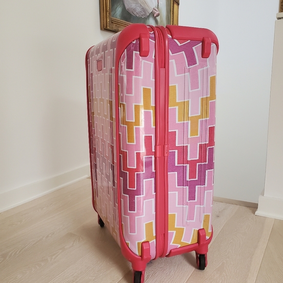 Tumi Jonathan Adler Vapor Extended Trip Packing Case 31" in Pink Cheveron - Picture 7 of 12